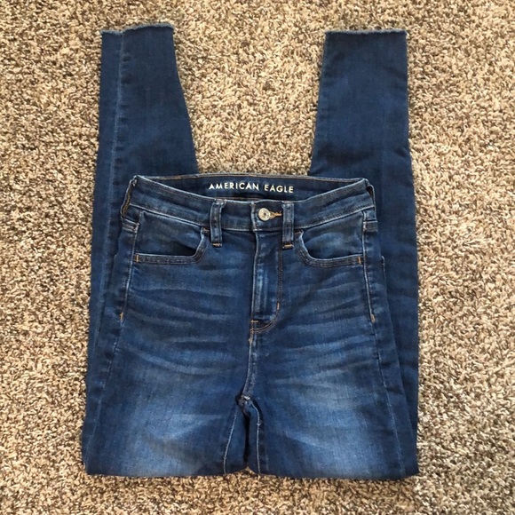 American Eagle Super High Rise Super Stretch Jeans - Picture 5 of 14